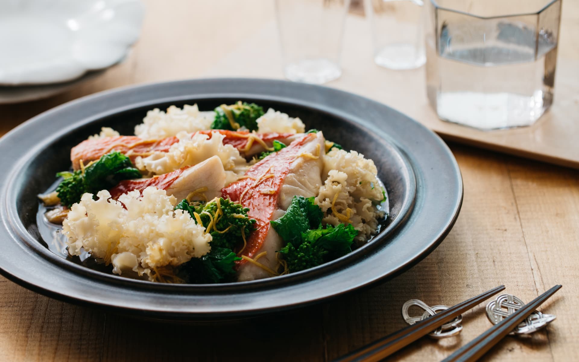 Pairing well with Chinese-style steamed red seabream